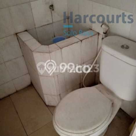 Rumah Strategis Minimalis Lb 200m2 di Slamet Riyadi, Solo Rumah Strategis Minimalis Lb 200m2 di Slamet Riyadi, Solo