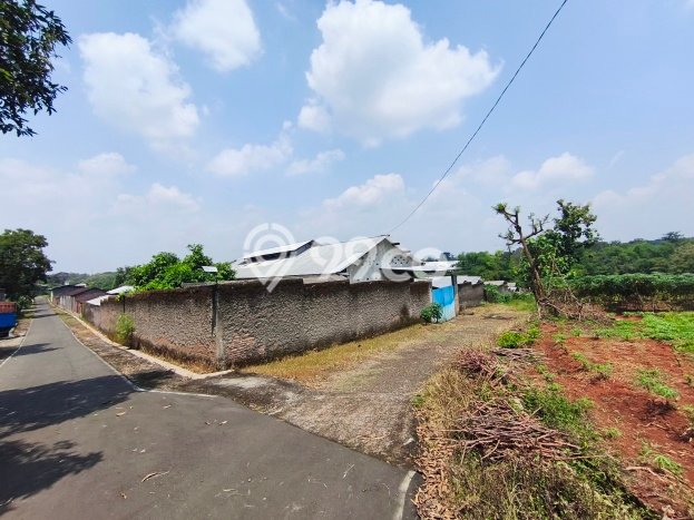 Dijual Tanah di Polokarto Sukoharjo Luas 17371m2 SHM Dijual Tanah di Polokarto Sukoharjo Luas 17371m2 SHM