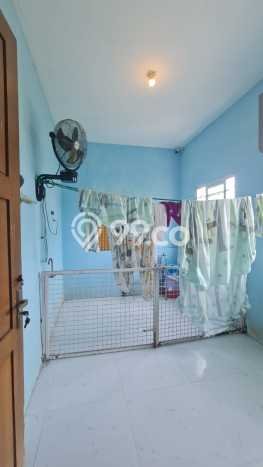 HUNIAN EKSKLUSIF! Rumah di , 2 KM, Konsep Minimalis, Luas 121m2m² Bangunan 200m2m² HUNIAN EKSKLUSIF! Rumah di , 2 KM, Konsep Minimalis, Luas 121m2m² Bangunan 200m2m²