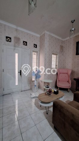 LIMITED OFFER! Rumah Berkualitas area , Luas 126m2m² LB 205m2m² LIMITED OFFER! Rumah Berkualitas area , Luas 126m2m² LB 205m2m²