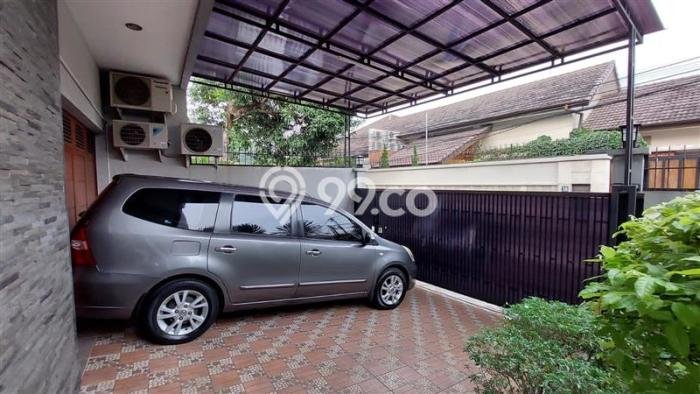 Dijual Hunian Mewah dengan Fasilitas Sekitar Komplit di Cilandak, Jakarta Selatan Dijual Hunian Mewah dengan Fasilitas Sekitar Komplit di Cilandak, Jakarta Selatan