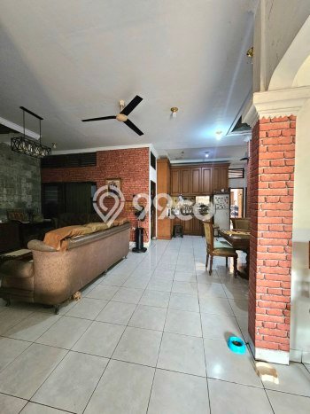 Hunian Mewah Siap Huni LT 400m2 di Tebet, Jakarta Selatan Hunian Mewah Siap Huni LT 400m2 di Tebet, Jakarta Selatan