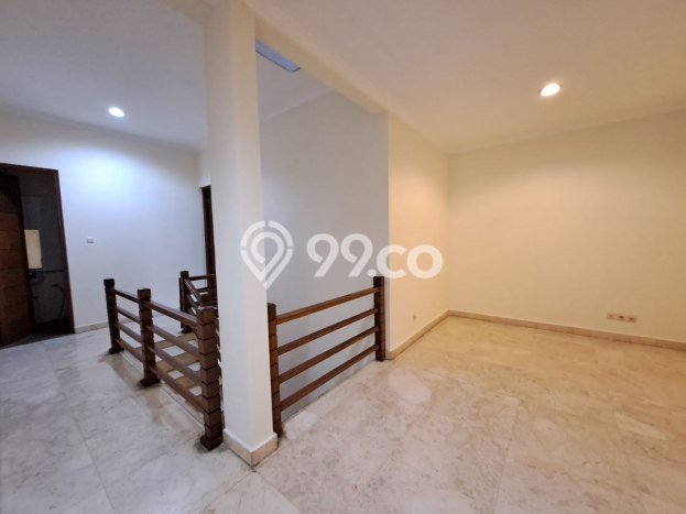 Jual Rumah Luas Elegan Dengan View Cantik di Lebak Bulus, Jakarta Selatan Jual Rumah Luas Elegan Dengan View Cantik di Lebak Bulus, Jakarta Selatan