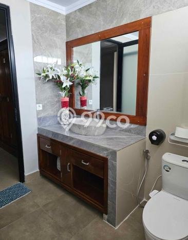 DIJUAL! Vila di , Luas 200m2m², Dekat Mudah Pusat Kota DIJUAL! Vila di , Luas 200m2m², Dekat Mudah Pusat Kota