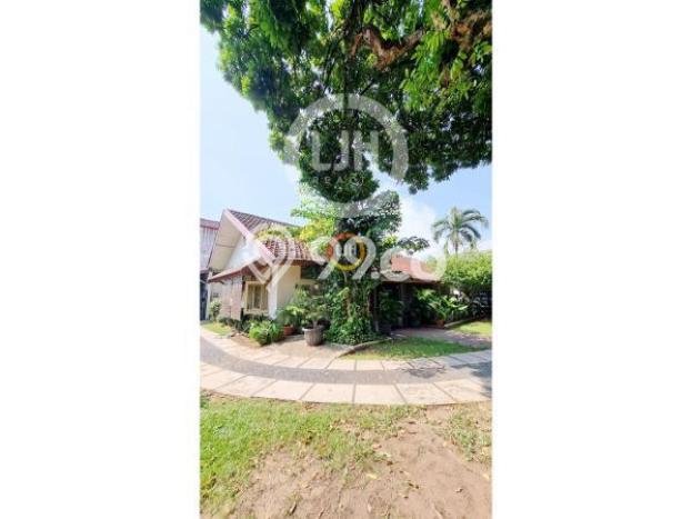Dijual Rumah Premium dengan Fasilitas Sekitar Lengkap di Semarang Timur, Semarang Dijual Rumah Premium dengan Fasilitas Sekitar Lengkap di Semarang Timur, Semarang