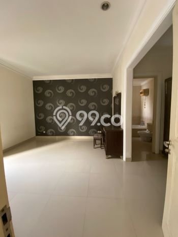 Siap Huni Hunian Elit 4 Kamar di Serpong Dekat ke Mana Pun Siap Huni Hunian Elit 4 Kamar di Serpong Dekat ke Mana Pun