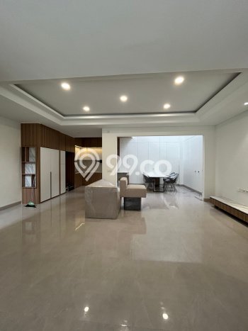 Hunian Eksklusif Siap Huni LT 98m2 di BSD, Tangerang Selatan Hunian Eksklusif Siap Huni LT 98m2 di BSD, Tangerang Selatan