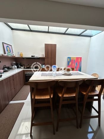 For Sale Rumah 3 Kamar Lokasi Strategis Nyaman dan Strategis di BSD For Sale Rumah 3 Kamar Lokasi Strategis Nyaman dan Strategis di BSD