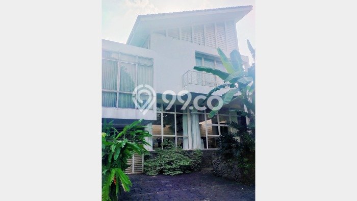 Dijual Rumah Premium dengan Fasilitas Sekitar Komplit di BSD, Tangerang Selatan Dijual Rumah Premium dengan Fasilitas Sekitar Komplit di BSD, Tangerang Selatan