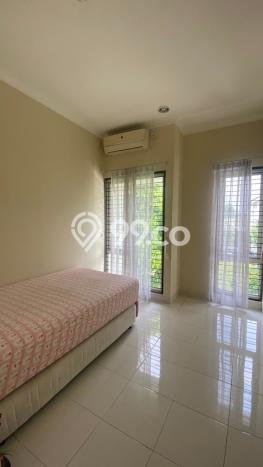 Rumah Luas Asri 4 KT Siap Pakai di Gading Serpong Tangerang Rumah Luas Asri 4 KT Siap Pakai di Gading Serpong Tangerang
