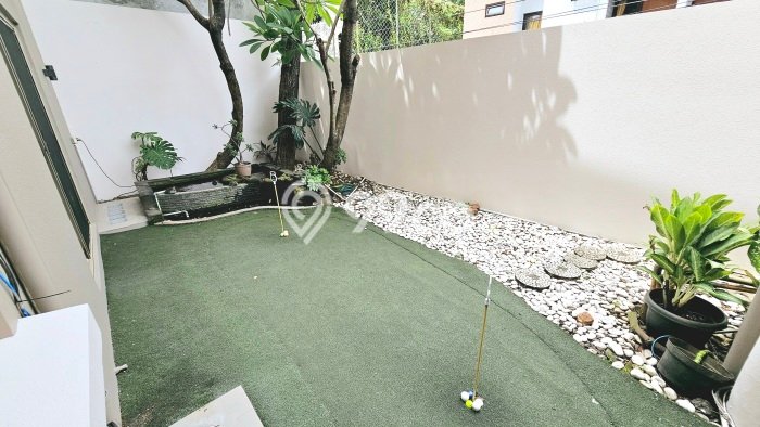 Lokasi strategis! Rumah siap huni disewakan di Kebayoran Baru LB 800m2 Lokasi strategis! Rumah siap huni disewakan di Kebayoran Baru LB 800m2