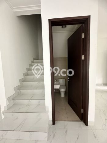 Rumah sewa siap pakai 3 Kamar Tidur di Pantai Indah Kapuk 2, Jakarta Utara Rumah sewa siap pakai 3 Kamar Tidur di Pantai Indah Kapuk 2, Jakarta Utara