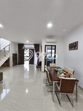 HUNIAN EKSKLUSIF! Rumah di , 3 KT, Design Modern, LT 150m2m² LB 220m2m² HUNIAN EKSKLUSIF! Rumah di , 3 KT, Design Modern, LT 150m2m² LB 220m2m²