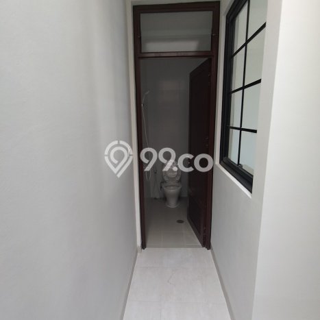 Disewakan Rumah Harga Terjangkau di Pantai Indah Kapuk 2 Jakarta Utara Punya 3 Kamar Tidur Disewakan Rumah Harga Terjangkau di Pantai Indah Kapuk 2 Jakarta Utara Punya 3 Kamar Tidur