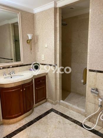 Hunian Apartemen High-Class untuk Dijual di Jakarta Pusat dengan 3 BR & 2 Kamar Mandi Hunian Apartemen High-Class untuk Dijual di Jakarta Pusat dengan 3 BR & 2 Kamar Mandi