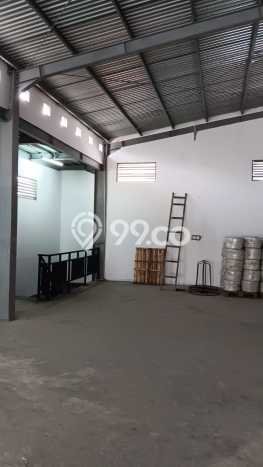 Unit Gudang Dijual di Jakarta Timur LT 300m2 & LB 600m2 Unit Gudang Dijual di Jakarta Timur LT 300m2 & LB 600m2