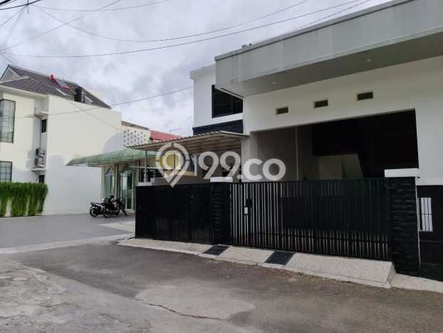 Dijual Rumah Mewah Megah Dengan View Cantik di Pondok Kopi, Jakarta Timur Dijual Rumah Mewah Megah Dengan View Cantik di Pondok Kopi, Jakarta Timur