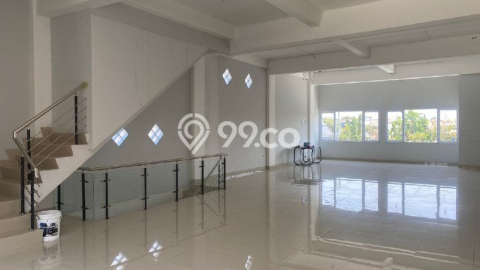 Ruko Disewa di Pakal, Surabaya, LT 175m2 / LB 252m2 Ruko Disewa di Pakal, Surabaya, LT 175m2 / LB 252m2