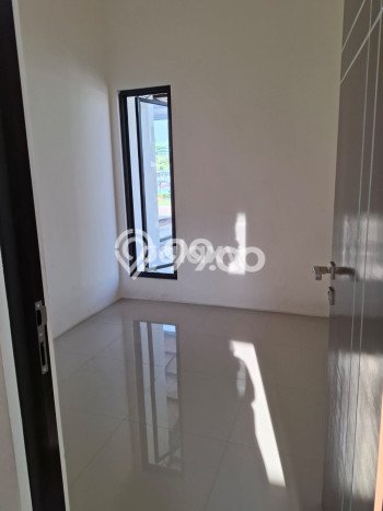 Jual Rumah Harga Miring Menganti Punya 2 Kamar & LT 60m2 Jual Rumah Harga Miring Menganti Punya 2 Kamar & LT 60m2