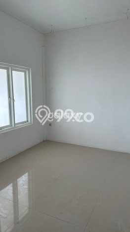 Rumah Berkelas LT 144m2m² / LB 144m2m² di Kompleks Perumahan , Surabaya Rumah Berkelas LT 144m2m² / LB 144m2m² di Kompleks Perumahan , Surabaya