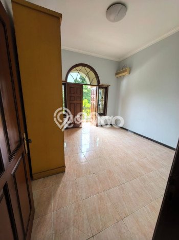 Hunian Mewah Siap Huni LT 312m2 di Wiyung, Surabaya Hunian Mewah Siap Huni LT 312m2 di Wiyung, Surabaya