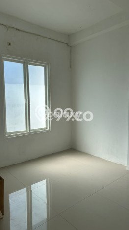 Rumah Berkelas LT 144m2m² / LB 144m2m² di Kompleks Perumahan , Surabaya Rumah Berkelas LT 144m2m² / LB 144m2m² di Kompleks Perumahan , Surabaya