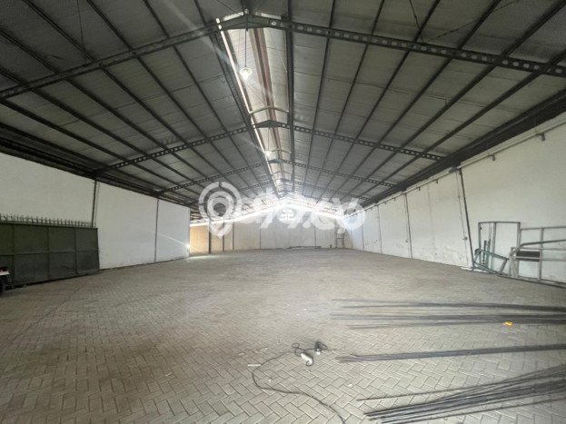 SENTRA BISNIS! Gudang di Tandes, Luas 1850m2m², Lokasi Strategis SENTRA BISNIS! Gudang di Tandes, Luas 1850m2m², Lokasi Strategis