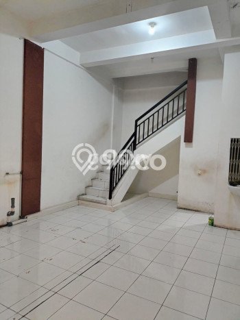 Ruko Strategis di , Luas 90m2m², Kawasan Bisnis, Lokasi Ramai Ruko Strategis di , Luas 90m2m², Kawasan Bisnis, Lokasi Ramai