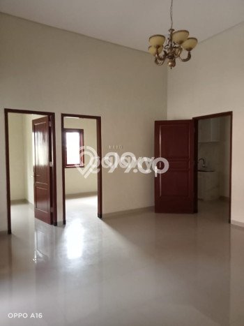 For Sale Rumah 3 Kamar Lokasi Strategis Nyaman dan Strategis di Tandes For Sale Rumah 3 Kamar Lokasi Strategis Nyaman dan Strategis di Tandes