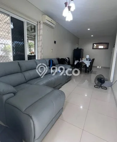 Rumah Elit Modern Tanpa Renovasi di Modernland Tangerang Rumah Elit Modern Tanpa Renovasi di Modernland Tangerang