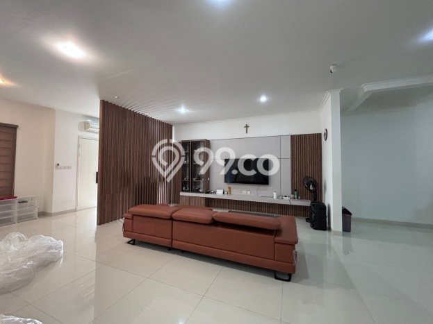 Rumah Luxury Modern Tanpa Renovasi di Gading Serpong Tangerang Rumah Luxury Modern Tanpa Renovasi di Gading Serpong Tangerang