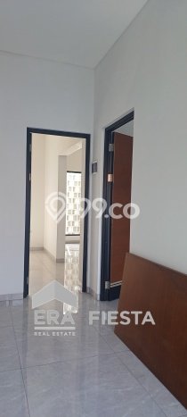 Rumah Elit Modern Tanpa Renovasi di Metland Puri Jakarta Barat Rumah Elit Modern Tanpa Renovasi di Metland Puri Jakarta Barat