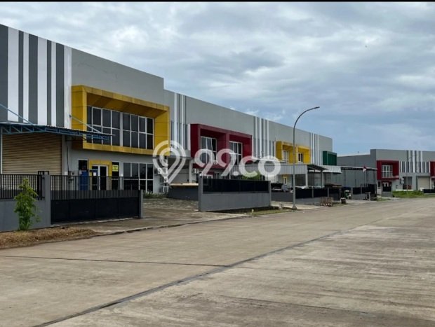 Gudang Dijual Lokasi Stratagis di Legok Tangerang Cocok untuk Bisnis Gudang Dijual Lokasi Stratagis di Legok Tangerang Cocok untuk Bisnis