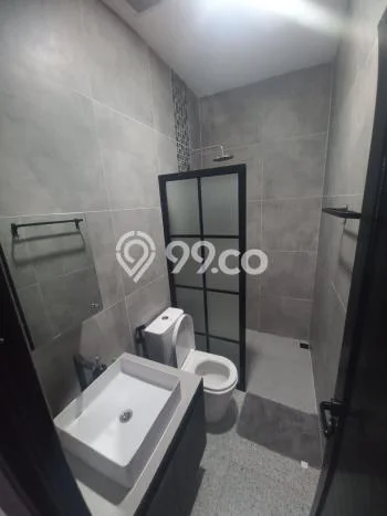 Dijual Rumah Luas Elegan Dengan View Eksklusif di BSD, Tangerang Dijual Rumah Luas Elegan Dengan View Eksklusif di BSD, Tangerang