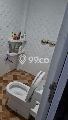 Rumah Eksklusif Siap Huni LT 200m2 di Cikupa, Tangerang Rumah Eksklusif Siap Huni LT 200m2 di Cikupa, Tangerang