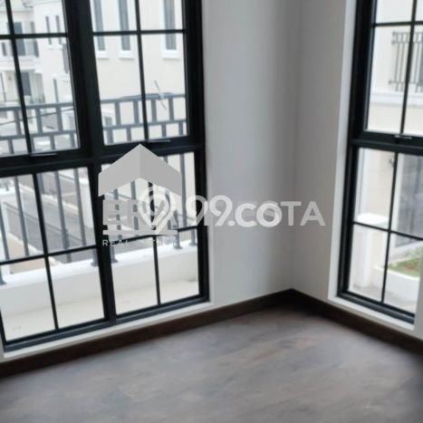 Dijual Rumah Modern 5 KT di Suvarna Sutera, Tangerang Dijual Rumah Modern 5 KT di Suvarna Sutera, Tangerang