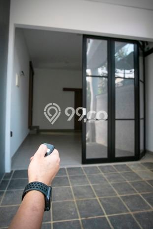 Dijual Rumah Mewah Elegan Dengan View Eksklusif di BSD City, Tangerang Dijual Rumah Mewah Elegan Dengan View Eksklusif di BSD City, Tangerang