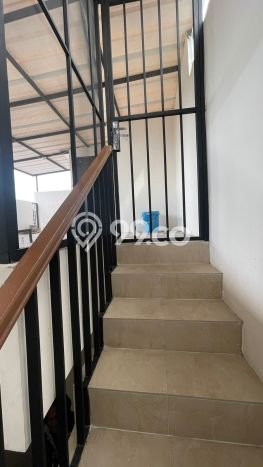 Rumah Strategis Minimalis Lb 168m2 di Kelapa Dua, Tangerang Rumah Strategis Minimalis Lb 168m2 di Kelapa Dua, Tangerang