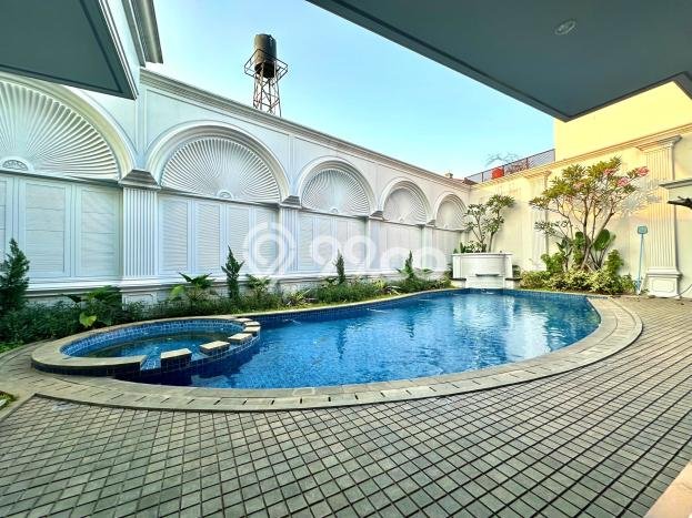 For Sale! Premium House LT 1050m2 Desain Modern di Pondok Indah For Sale! Premium House LT 1050m2 Desain Modern di Pondok Indah