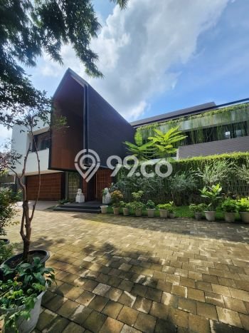 Dijual Rumah Premium dengan Fasilitas Sekitar Komplit di Kebayoran Baru, Jakarta Selatan Dijual Rumah Premium dengan Fasilitas Sekitar Komplit di Kebayoran Baru, Jakarta Selatan