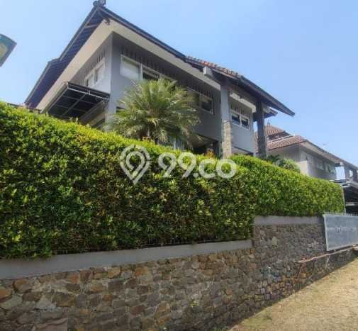 Rumah kawasan , Bandung, Luas 577m2m² Bangunan 300m2m² Rumah kawasan , Bandung, Luas 577m2m² Bangunan 300m2m²