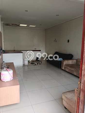 Rumah Bagus di , Bandung, Luas Tanah 160m2m², LB 250m2m² Rumah Bagus di , Bandung, Luas Tanah 160m2m², LB 250m2m²