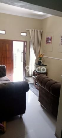 Rumah Lokasi Strategis area Bojongsoang, Bandung, Luas 98m2m² LB 196m2m² Rumah Lokasi Strategis area Bojongsoang, Bandung, Luas 98m2m² LB 196m2m²