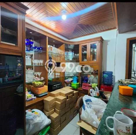 BEST INVESTMENT! Rumah area Antapani, Luas 162m2m² LB 140m2m² BEST INVESTMENT! Rumah area Antapani, Luas 162m2m² LB 140m2m²