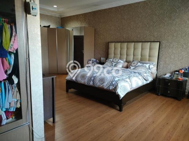 Rumah lokasi , Bandung, Luas 250m2m² LB 350m2m² Rumah lokasi , Bandung, Luas 250m2m² LB 350m2m²