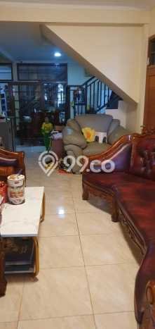 BEST OFFER! Rumah Nyaman area , Luas 331m2m² Bangunan 400m2m² BEST OFFER! Rumah Nyaman area , Luas 331m2m² Bangunan 400m2m²