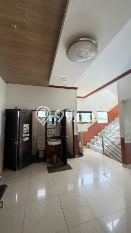 Gudang Komersial Dijual di BSD Tangerang Selatan LT 880m2 & LB 490m2 Gudang Komersial Dijual di BSD Tangerang Selatan LT 880m2 & LB 490m2
