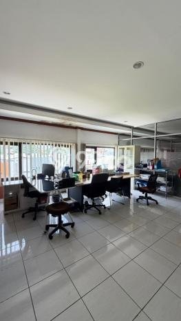Gudang Komersial Dijual di BSD Tangerang Selatan LT 880m2 & LB 490m2 Gudang Komersial Dijual di BSD Tangerang Selatan LT 880m2 & LB 490m2