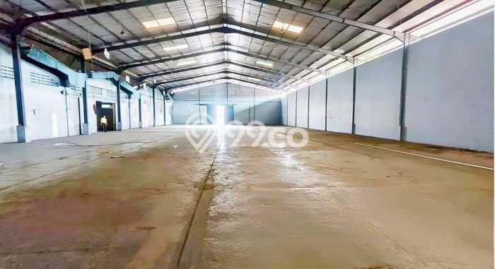Disewakan Gudang di Kawasan Ramai Bitung Luas 10000m2 Disewakan Gudang di Kawasan Ramai Bitung Luas 10000m2