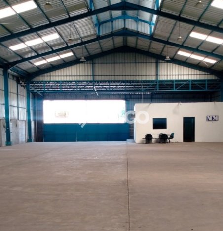 INVESTASI POTENSIAL! Gudang di Narogong, Luas 1083m², Area Komersial INVESTASI POTENSIAL! Gudang di Narogong, Luas 1083m², Area Komersial